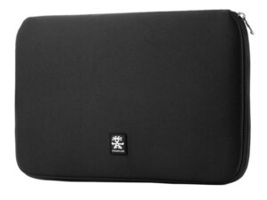 Crumpler Base Layer Neoprene Sleeve för MacBook Pro 15/16-tum - Svart