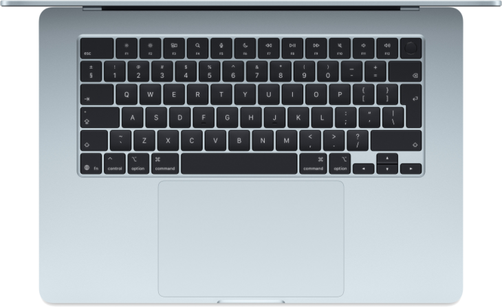 MacBook Air 15-tum, M5 10-core, grafik 10-core, 24GB RAM, 1TB SSD, Himmelsbl&aring;