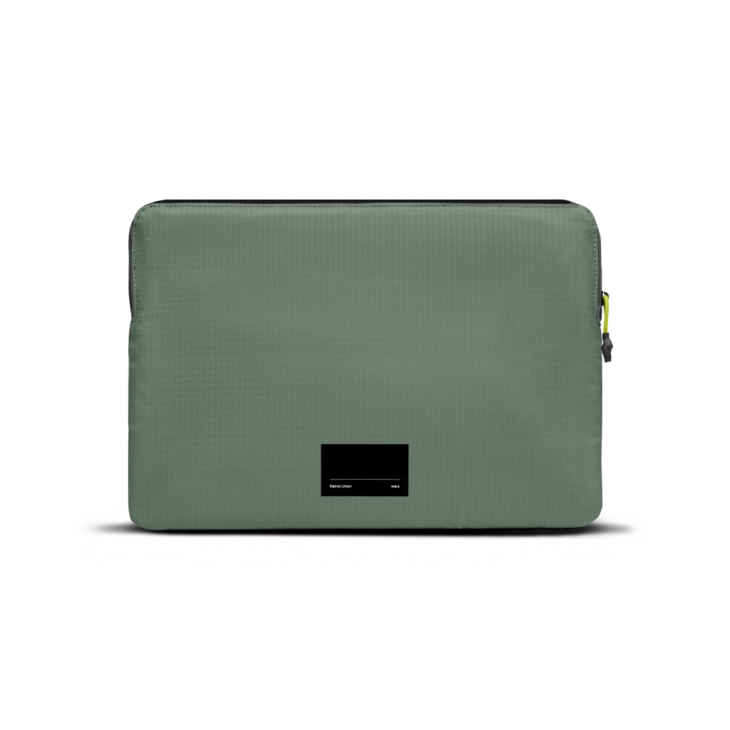 Native Union - Ultralite sleeve f&ouml;r MacBook Pro 16 - Gr&ouml;n skiffer