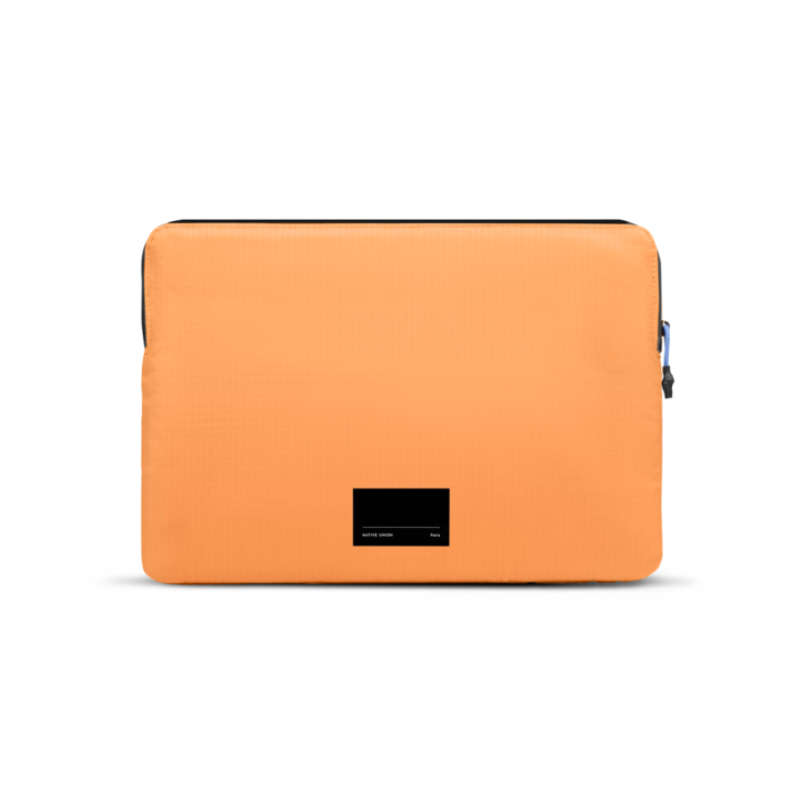 Native Union - Ultralite sleeve f&ouml;r MacBook Pro 16 - Aprikosorange